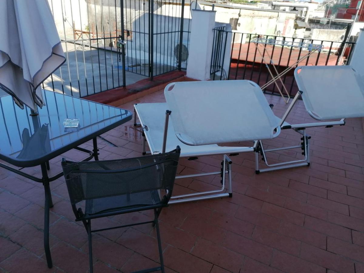 Napoli Royal Flats Villa Екстериор снимка