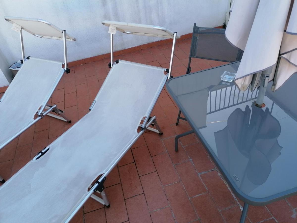 Napoli Royal Flats Villa Екстериор снимка