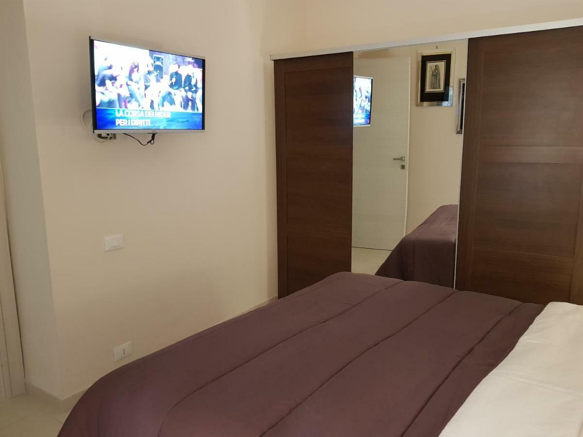 Napoli Royal Flats Villa Екстериор снимка